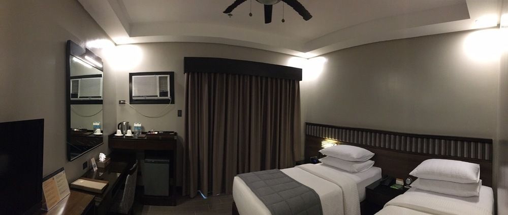 Two Seasons Bayside 4* Coron