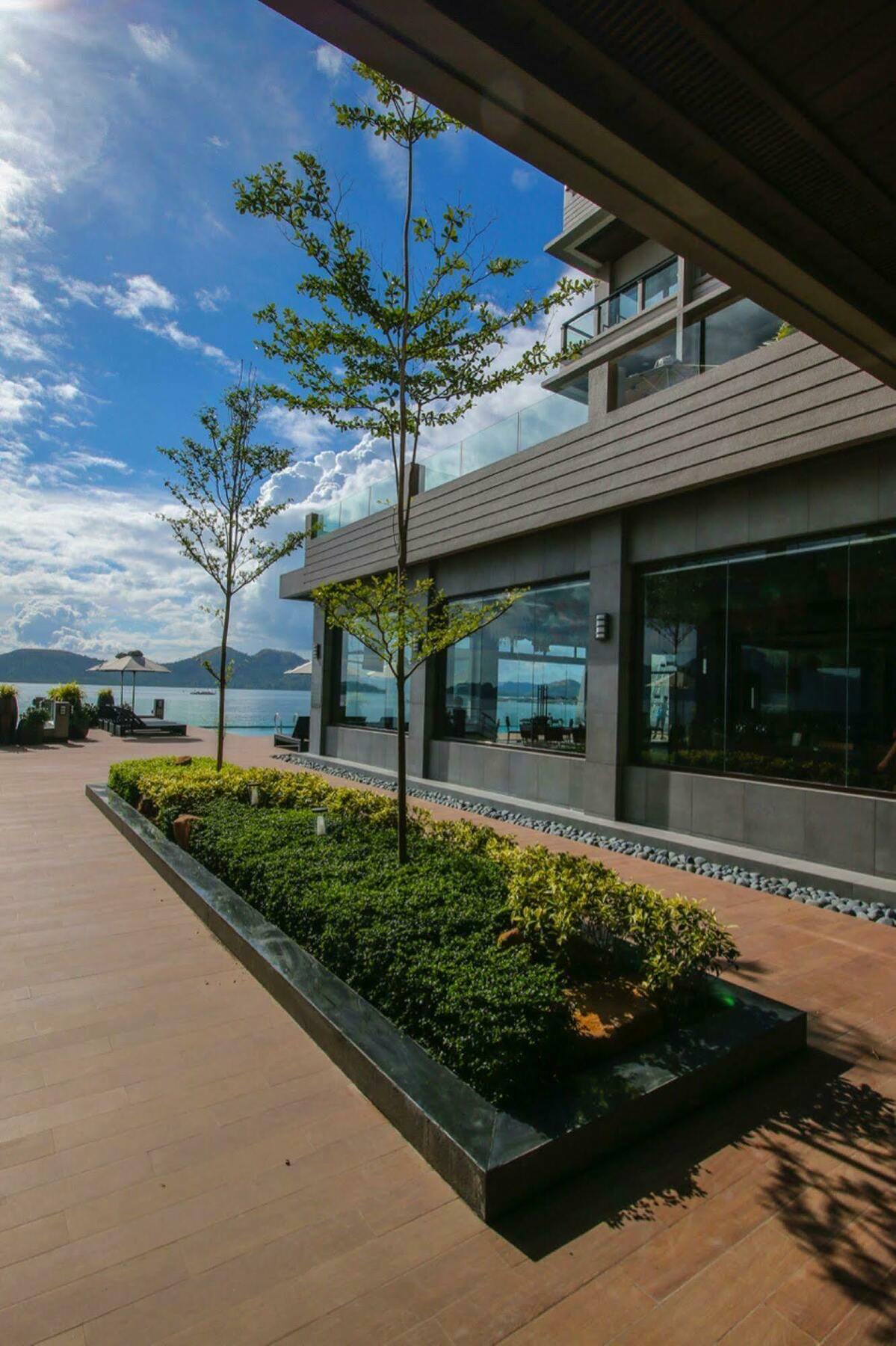 Two Seasons Bayside 4* Coron