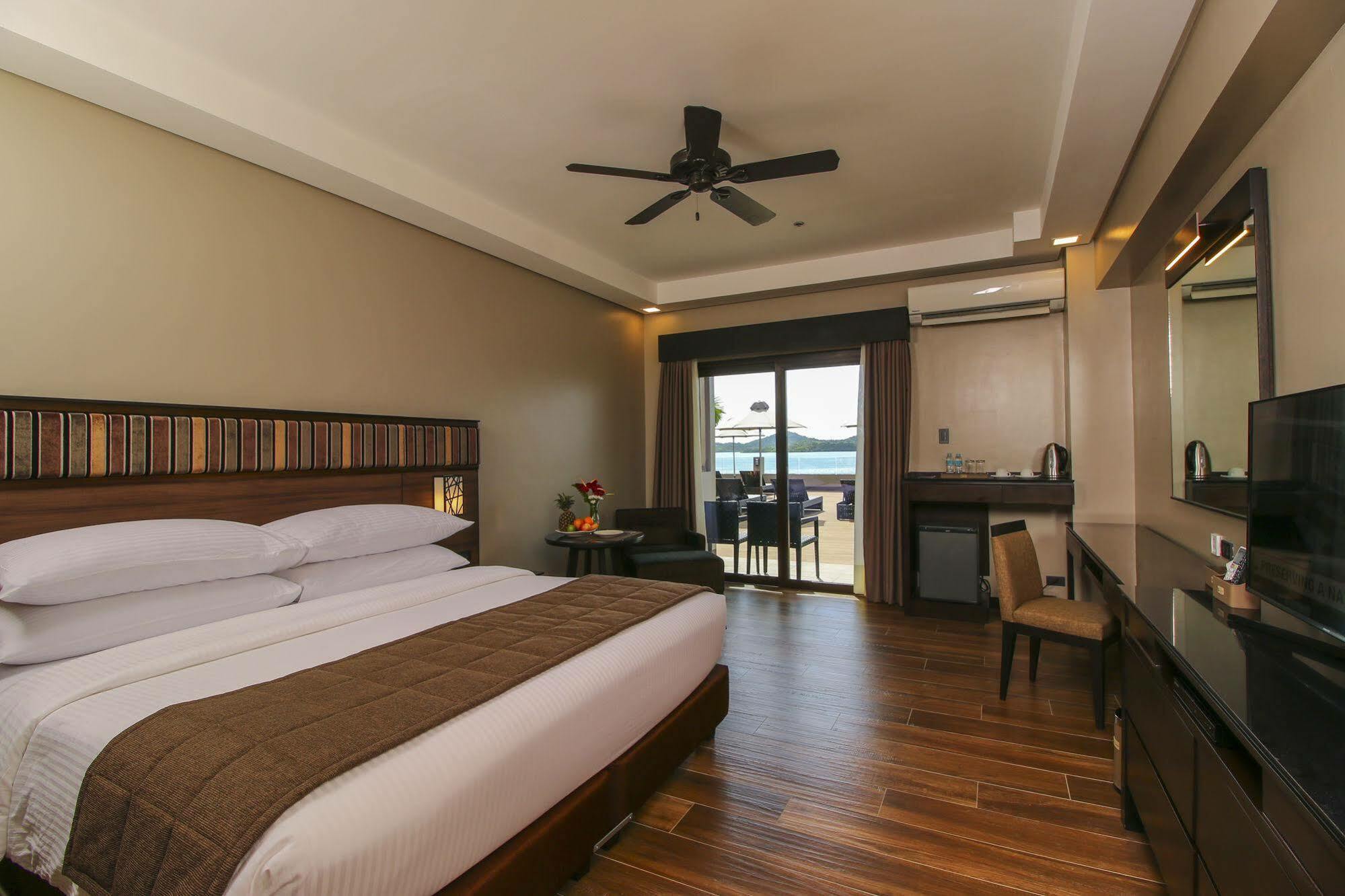 Hotel Two Seasons Bayside 4*