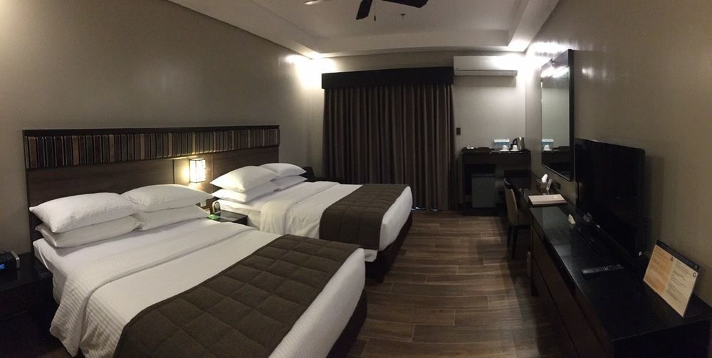 Hotel Two Seasons Bayside Coron